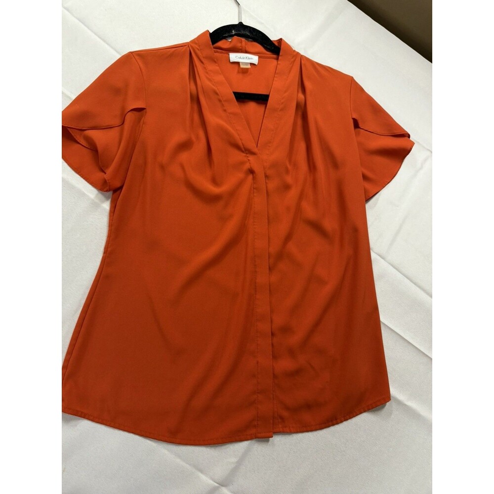 Calvin Klein Orange short sleeve V-neck blouse tulip sleeves pleated front Sz M